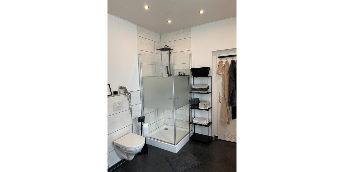 Doppelhaushälfte Essen Stadtbezirk VI - 6 Zimmer, 110 m&sup2;, 320.000&euro; | Angebot:26067181