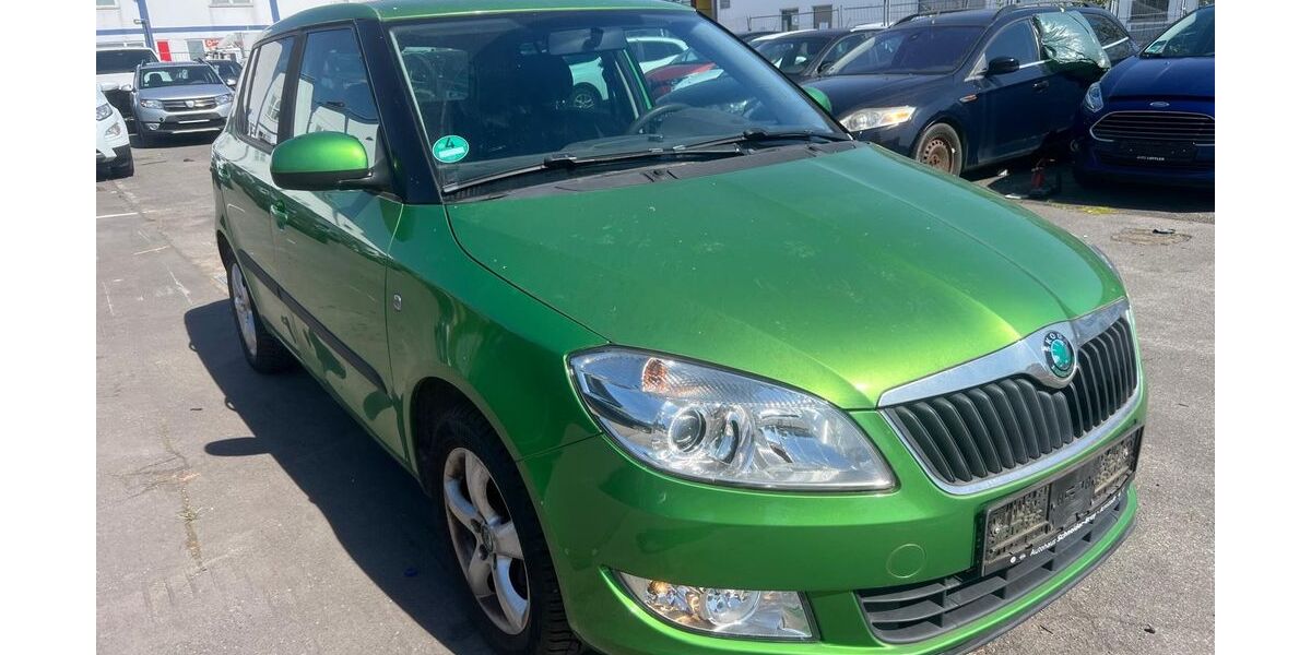 Skoda Fabia 53.420 km 3.950 &euro; wuppertal 42285