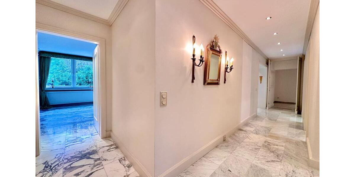 Etagenwohnung Wuppertal Gemarkung Barmen - 5 Zimmer, 230 m&sup2;, 2.600&euro; | Angebot:25656512