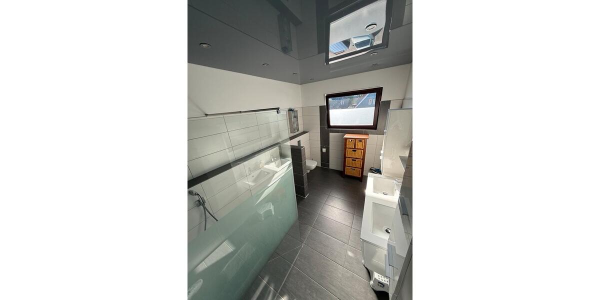 Einfamilienhaus Bochum Günnigfeld - 10 Zimmer, 242 m&sup2;, 649.000&euro; | Angebot:25258509