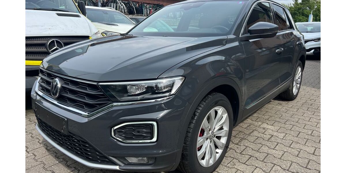 VW T-Roc 142.000 km 16.900 &euro; Bochum 44793