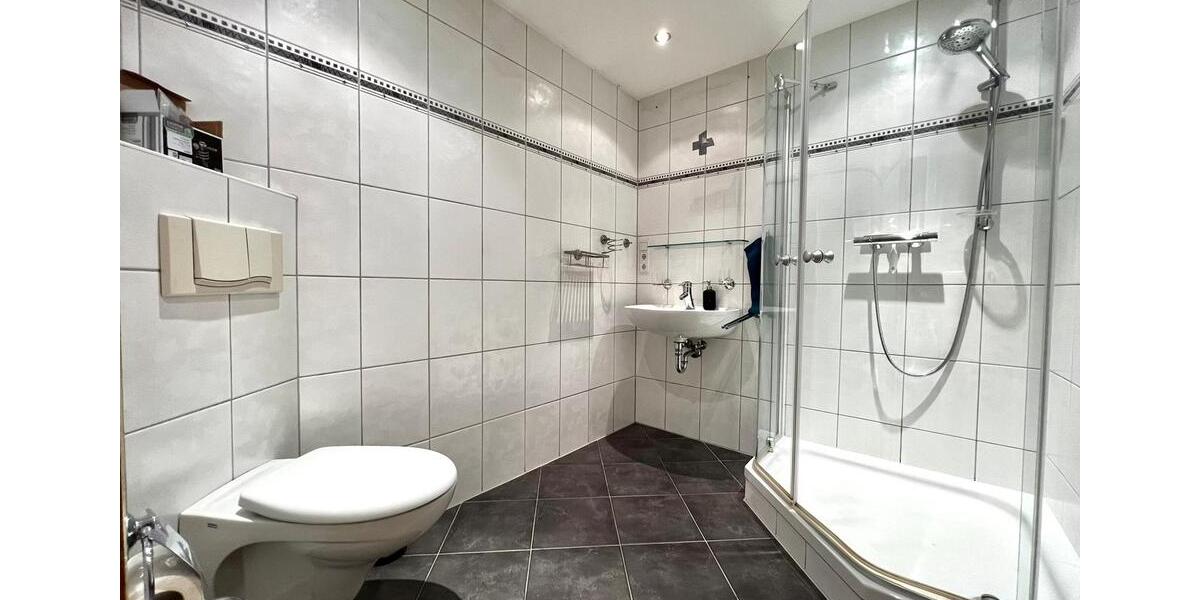 Etagenwohnung Wuppertal Sedansberg - 4 Zimmer, 115 m&sup2;, 1.100&euro; | Angebot:26168563