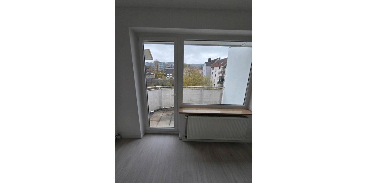 Etagenwohnung Wuppertal - 3 Zimmer, 66 m&sup2;, 699&euro; | Angebot:26026052