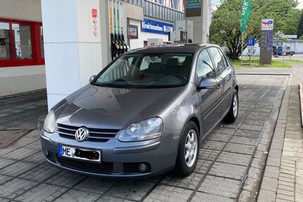 VW Golf 207.000 km 2.980 &euro; Mettmann 40822