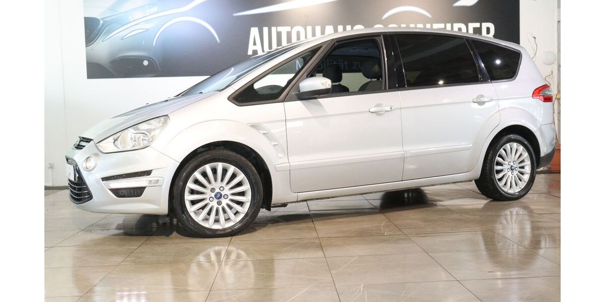 Ford S-Max 156.123 km 8.600 &euro; Ratingen 40880
