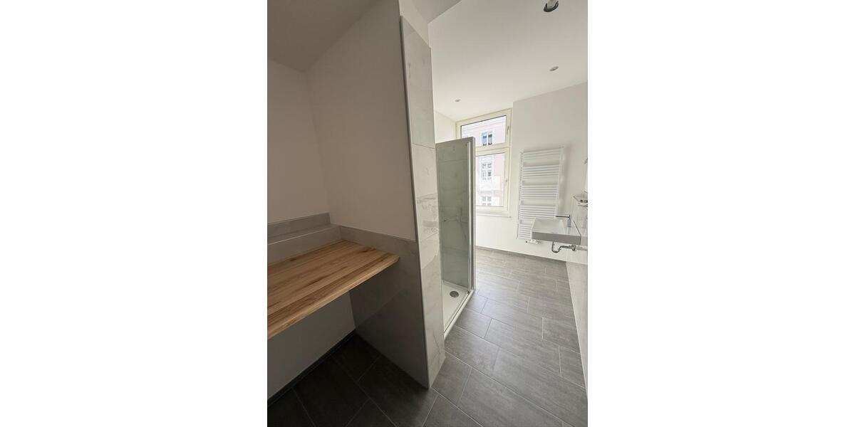 Etagenwohnung Schwelm - 2 Zimmer, 94 m&sup2;, 1.110&euro; | Angebot:26489840