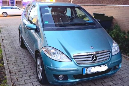 Mercedes-Benz A 180 214.000 km 1.800 &euro; Essen 45127