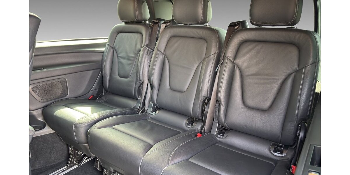 Mercedes-Benz V 300 d 4M lang AMG Leder Mbux StdHz AHK 19` 72.244 km 54.400 &euro; Wuppertal 42327