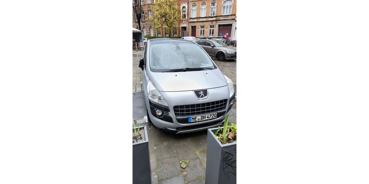 Peugeot 3008 214.000 km 4.500 &euro; Düsseldorf 40233
