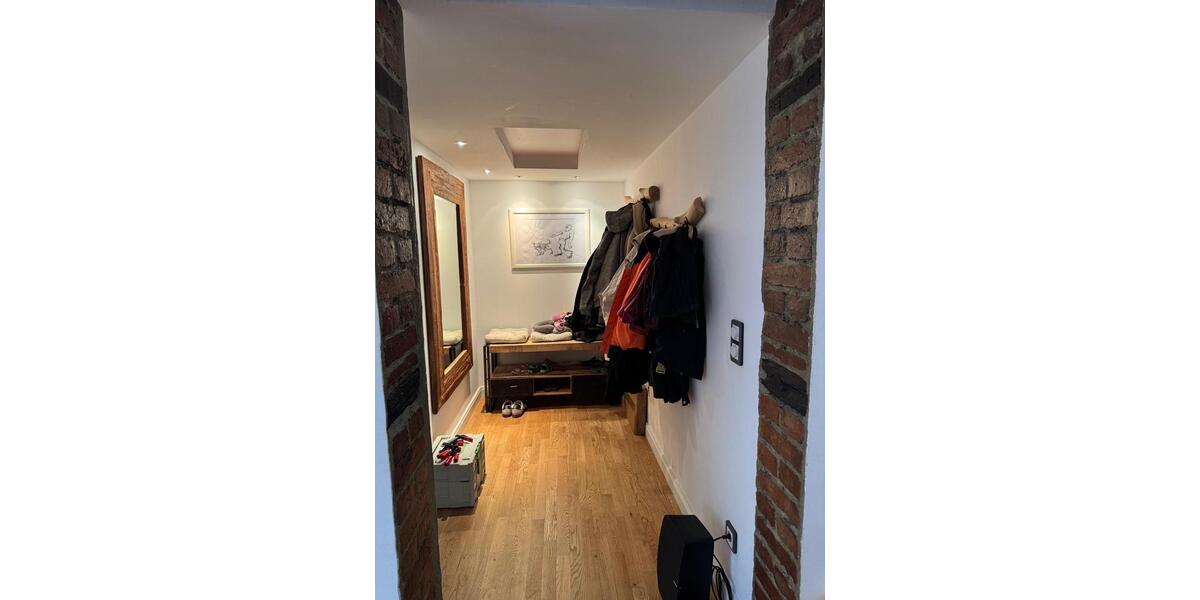 Dachgeschoßwohnung Wuppertal Sedansberg - 4 Zimmer, 165 m&sup2;, 320.000&euro; | Angebot:26586256