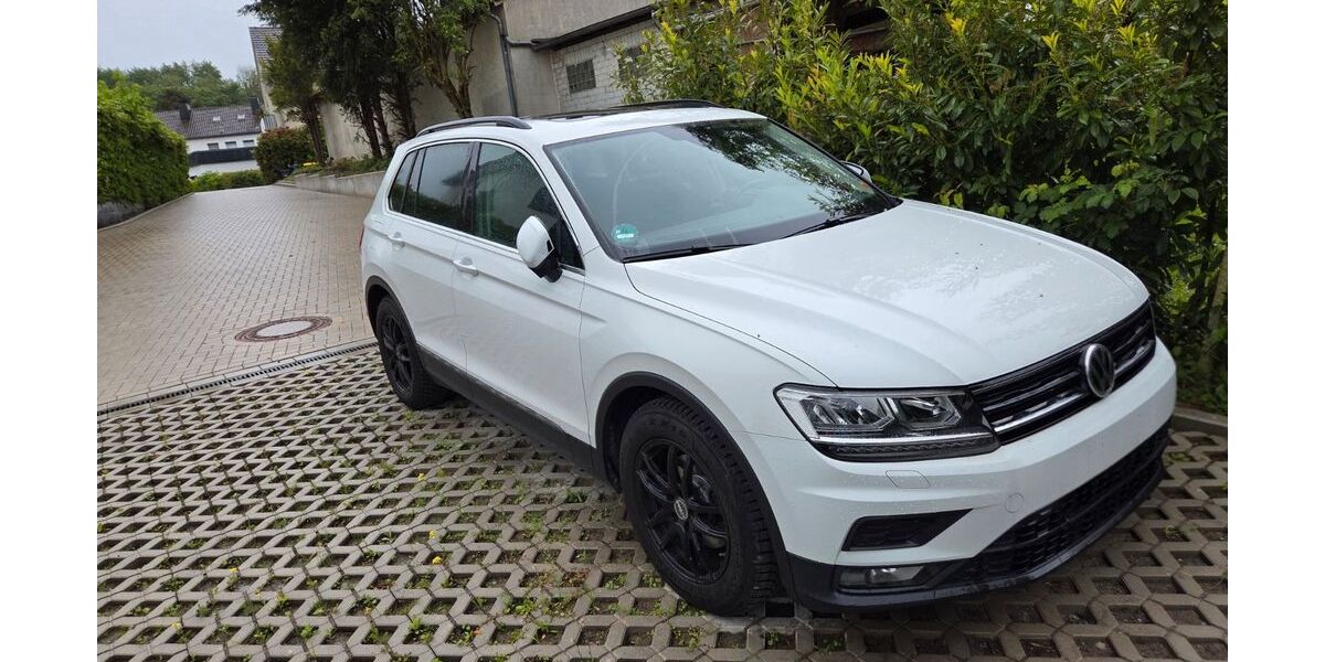 VW Tiguan 116.060 km 16.200 &euro; Wuppertal 42327
