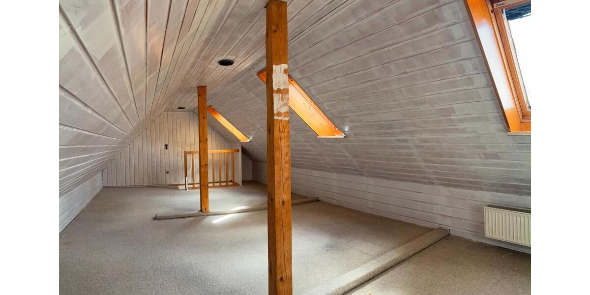 Etagenwohnung Essen Stadtbezirk III - 3.5 Zimmer, 88 m&sup2;, 879&euro; | Angebot:25947695