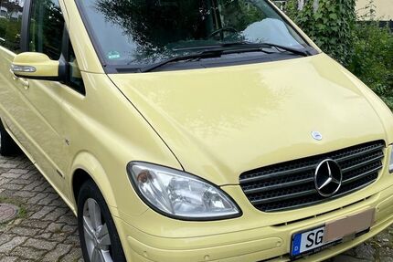 Mercedes-Benz Viano 246.000 km 12.990 &euro; Solingen 42651