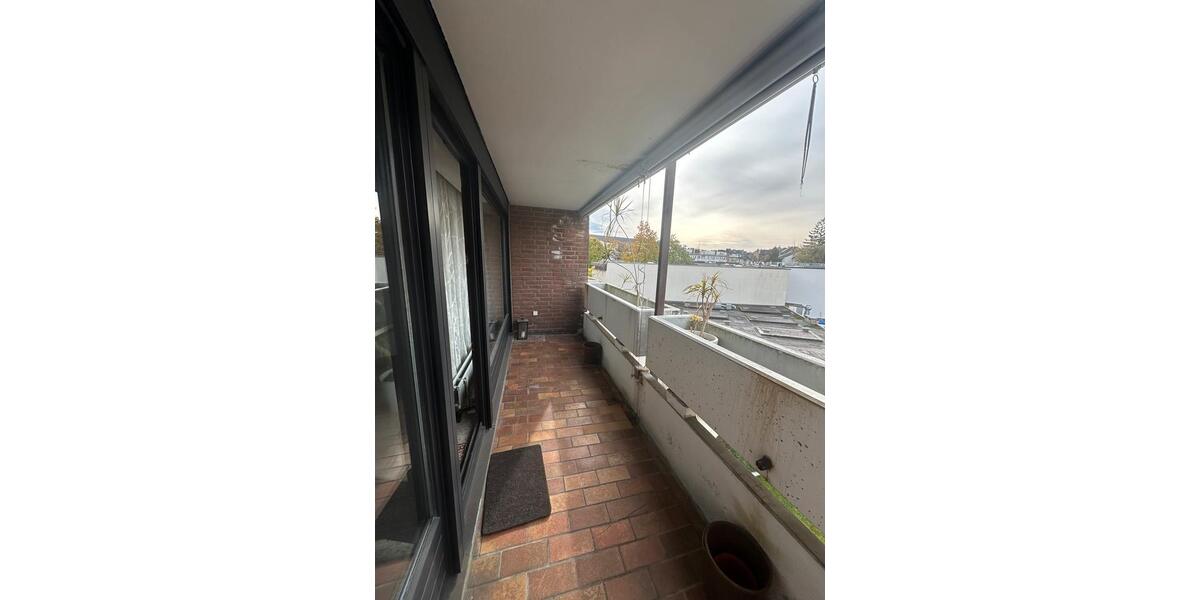 Etagenwohnung Düsseldorf Düsseltal - 2 Zimmer, 68 m&sup2;, 1.400&euro; | Angebot:25957360