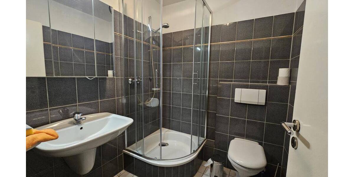 Mehrfamilienhaus, Wohnhaus Solingen Solingen-Mitte - 1 Zimmer, 248 m&sup2;, 650.000&euro; | Angebot:25747787