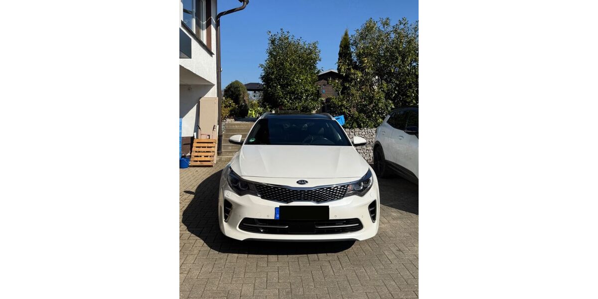 Kia Optima 148.000 km 11.499 &euro; Herne 44651