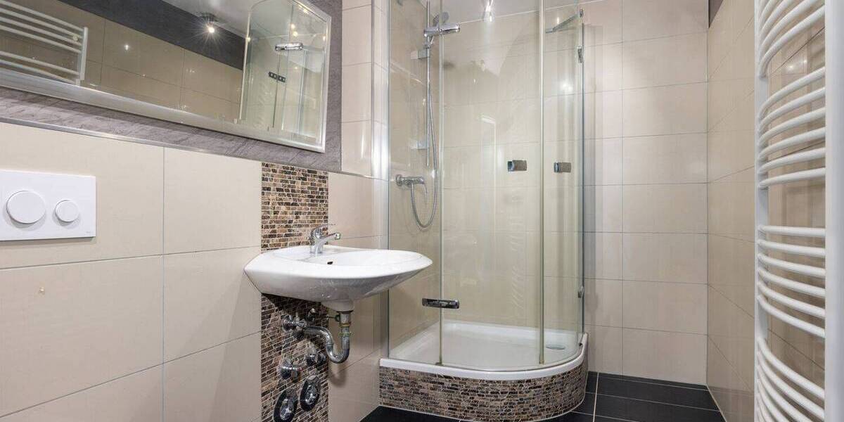Einfamilienhaus Wuppertal Ronsdorf - 7 Zimmer, 230 m&sup2;, 670.000&euro; | Angebot:26656752