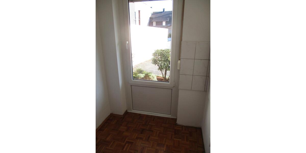 Erdgeschoßwohnung Wuppertal Gemarkung Langerfeld - 1 Zimmer, 32 m&sup2;, 320&euro; | Angebot:26635302