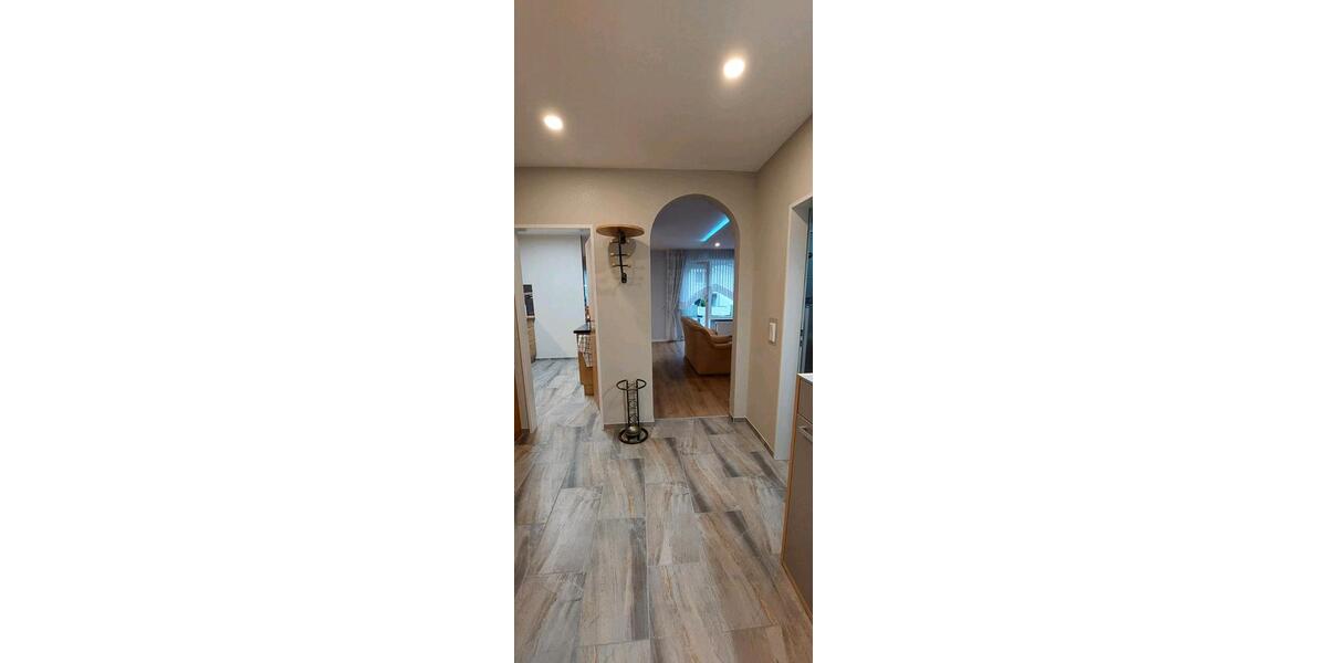 Etagenwohnung Bochum Querenburg - 2.5 Zimmer, 66 m&sup2;, 1.250&euro; | Angebot:25987325