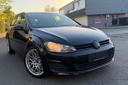 VW Golf 115.000 km 8.300 &euro; Essen 45127