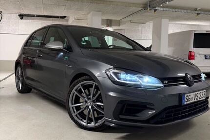 VW Golf 91.897 km 26.900 &euro; Monheim 40789