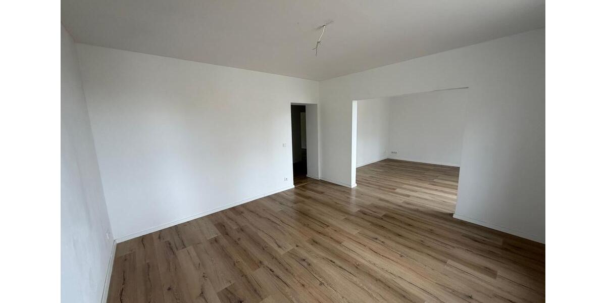 Etagenwohnung Gelsenkirchen Gelsenkirchen-Mitte - 1 Zimmer, 88 m&sup2;, 800&euro; | Angebot:25920221