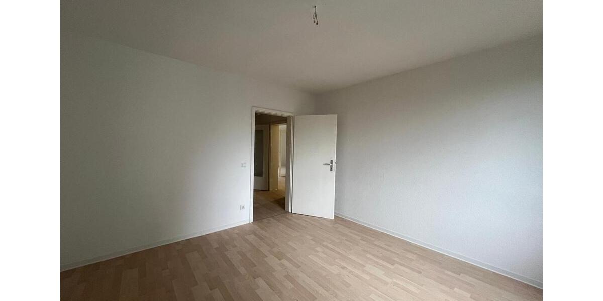 Etagenwohnung Radevormwald - 3 Zimmer, 82 m&sup2;, 545&euro; | Angebot:23817231