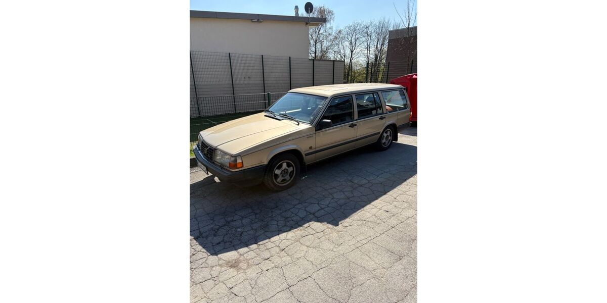 Volvo 745 248.000 km 10.000 &euro; Remscheid 42853