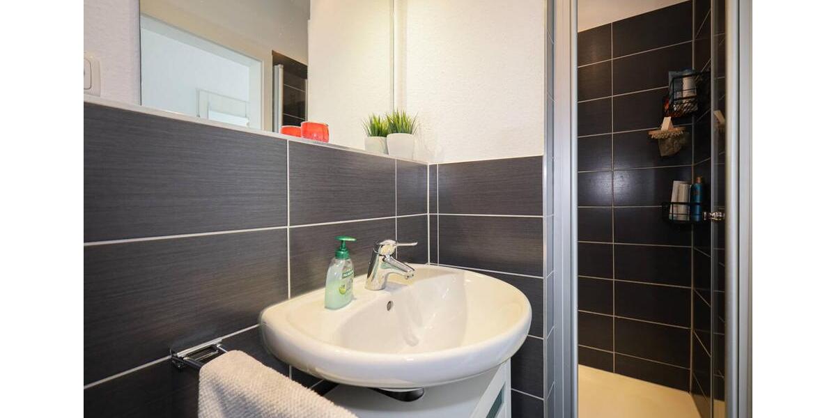 Dachgeschoßwohnung Langenfeld (Rheinland) - 3 Zimmer, 78 m&sup2;, 1.107&euro; | Angebot:26580226