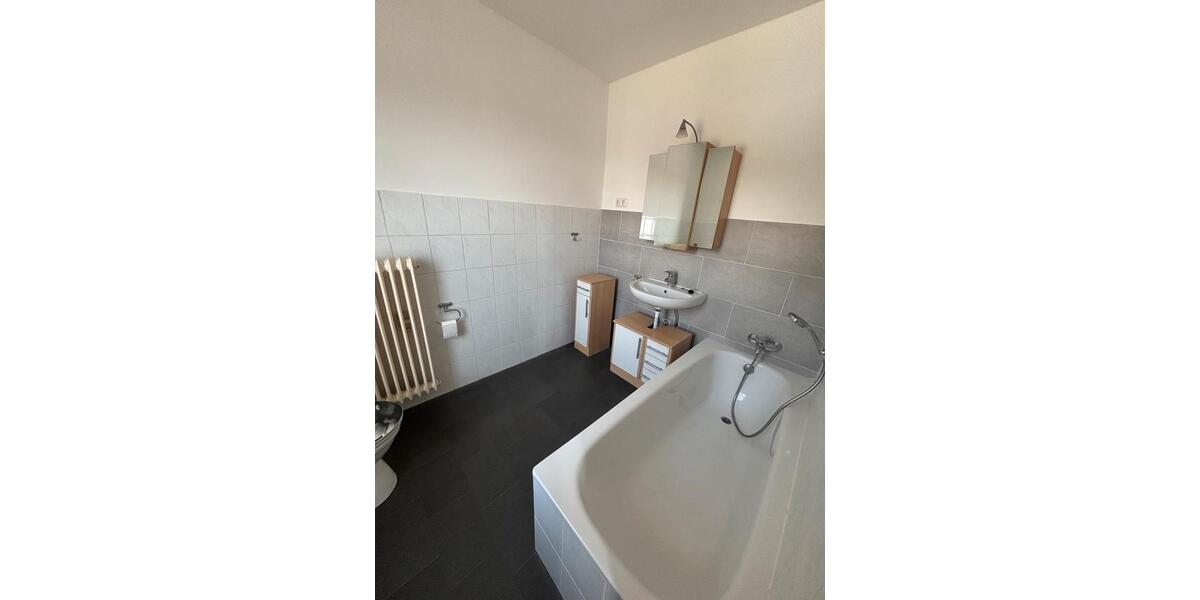 Erdgeschoßwohnung Bochum Höntrop - 2 Zimmer, 45 m&sup2;, 600&euro; | Angebot:26512681
