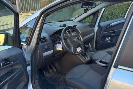 Opel Zafira 193.196 km 4.800 &euro; Essen 45307