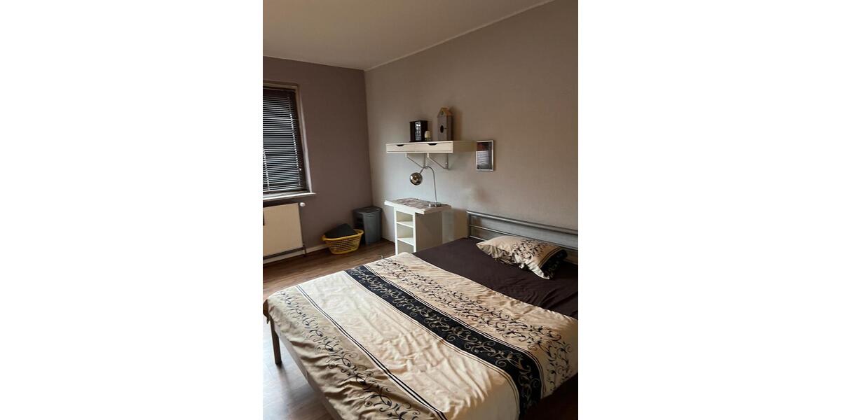 Etagenwohnung Gelsenkirchen Gelsenkirchen-Mitte - 3 Zimmer, 82 m&sup2;, 650&euro; | Angebot:25926371