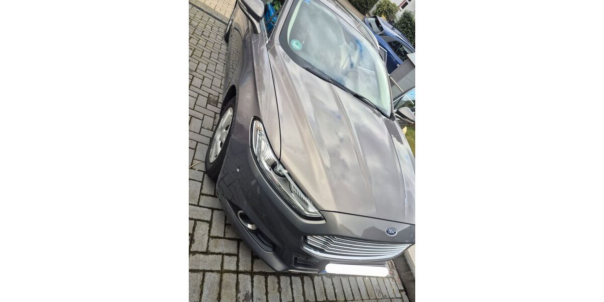 Ford Mondeo 126.700 km 10.500 &euro; Remscheid 42857