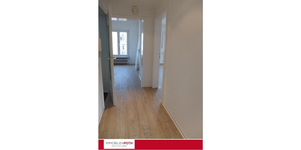 Etagenwohnung Solingen Central - 3 Zimmer, 70 m&sup2;, 705&euro; | Angebot:26178013