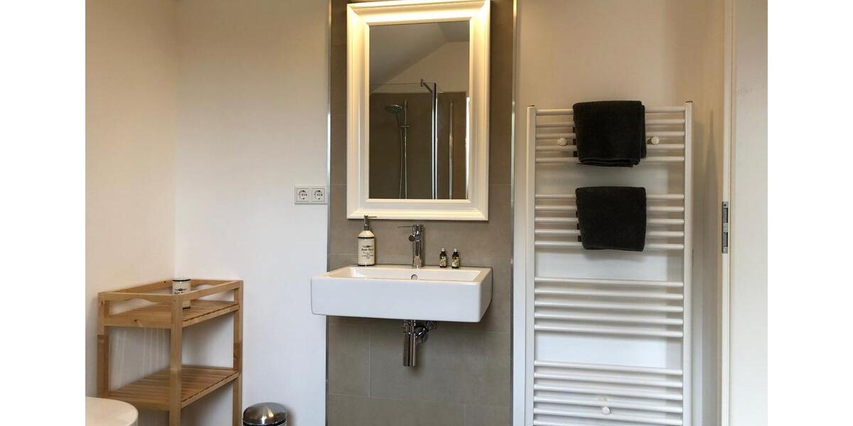 Ferienimmobilie Ratingen Lintorf - 105&euro; | Angebot:22881593