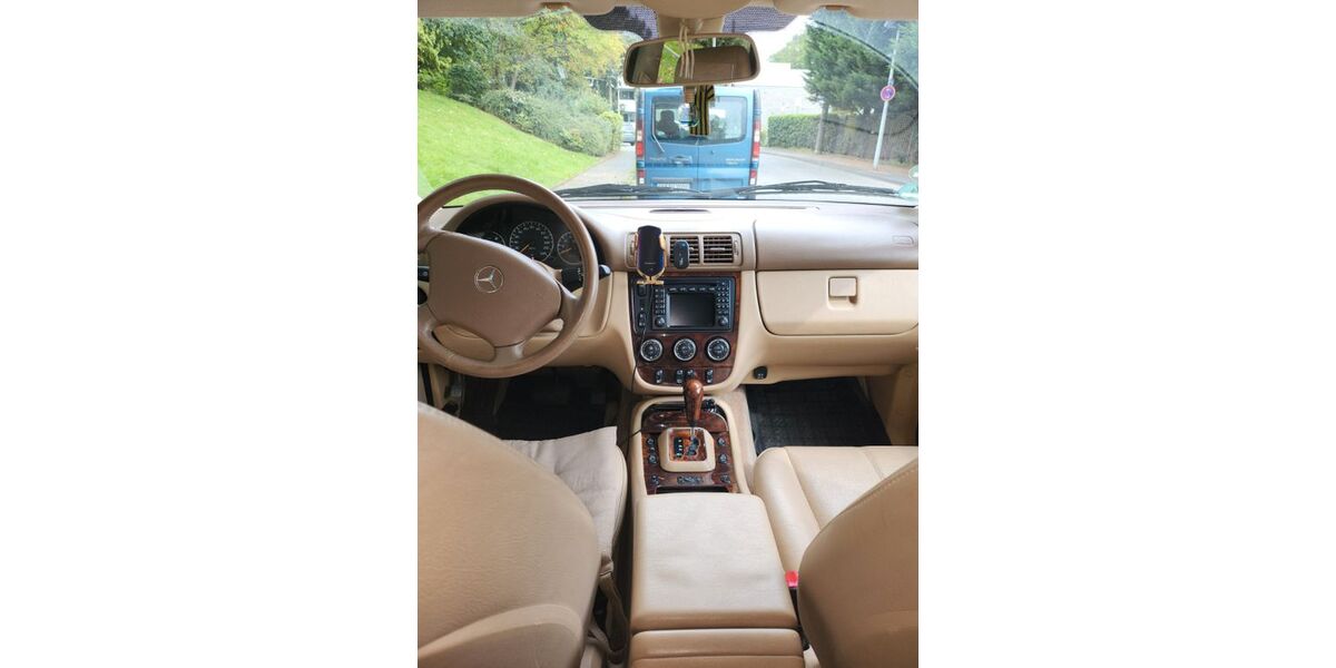 Mercedes-Benz ML 350 255.000 km 3.200 &euro; Solingen 42651