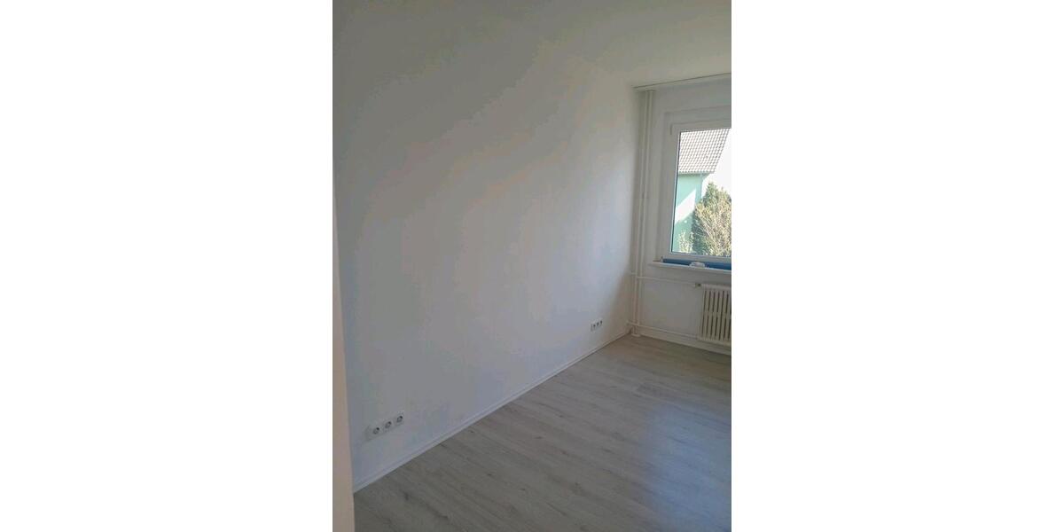 Etagenwohnung Hattingen Blankenstein - 3.5 Zimmer, 65 m&sup2;, 650&euro; | Angebot:26593603