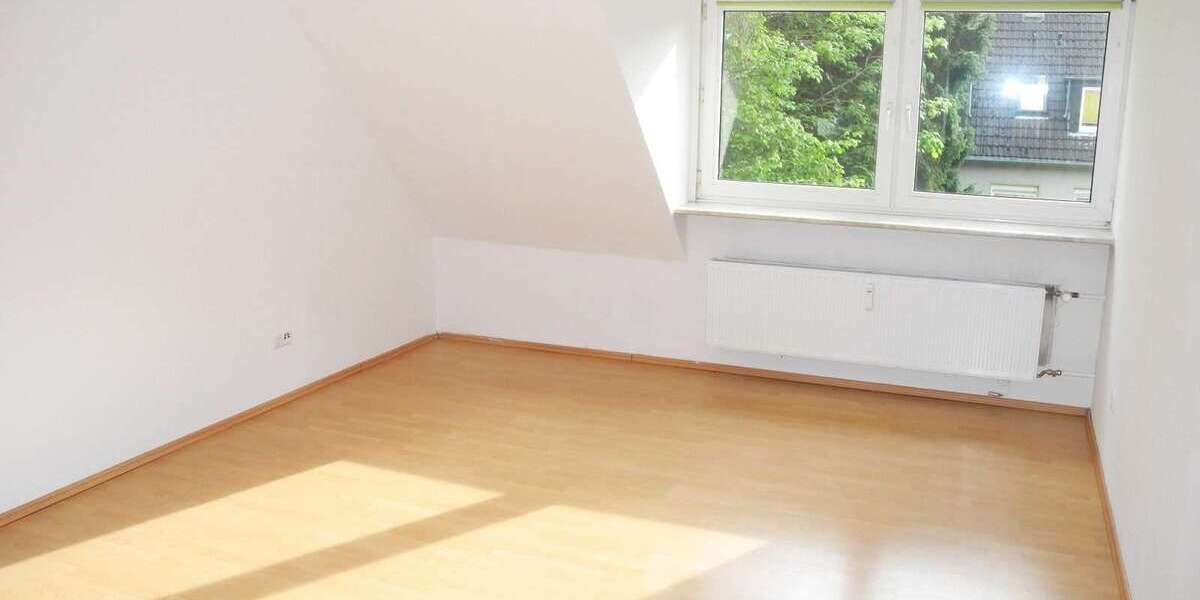Etagenwohnung Bochum Dahlhausen - 2.5 Zimmer, 56 m&sup2;, 440&euro; | Angebot:26658376