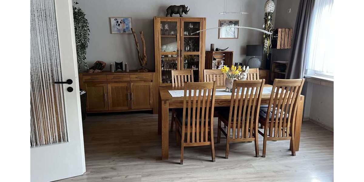 Etagenwohnung Essen Bochold - 4 Zimmer, 110 m&sup2;, 1.200&euro; | Angebot:25958544