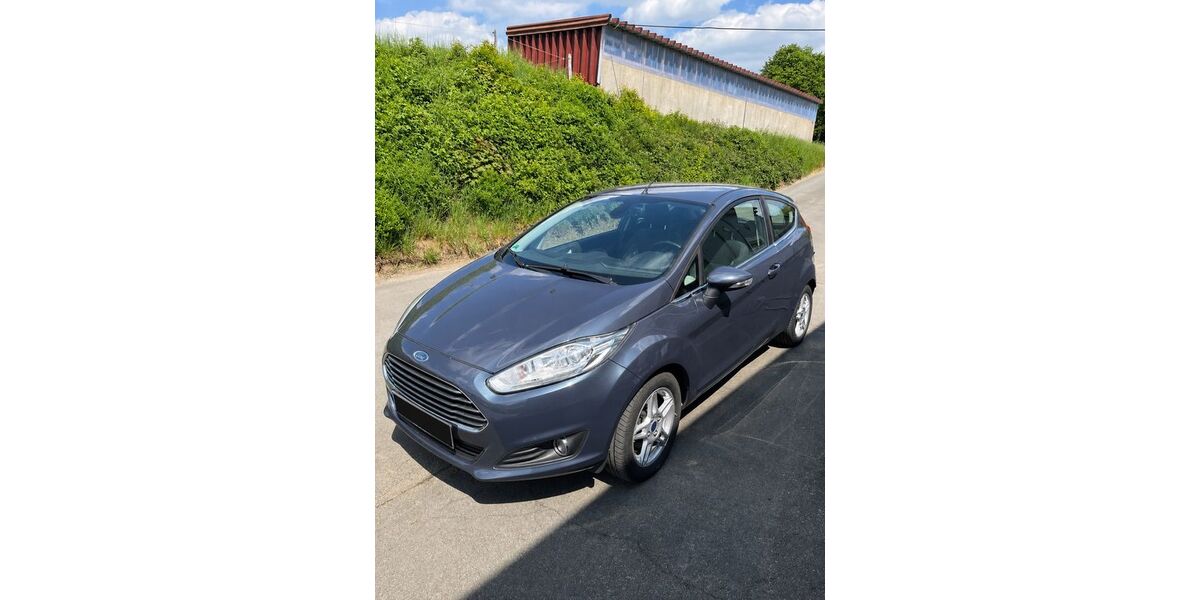 Ford Fiesta 160.000 km 3.333 &euro; Radevormwald 42477