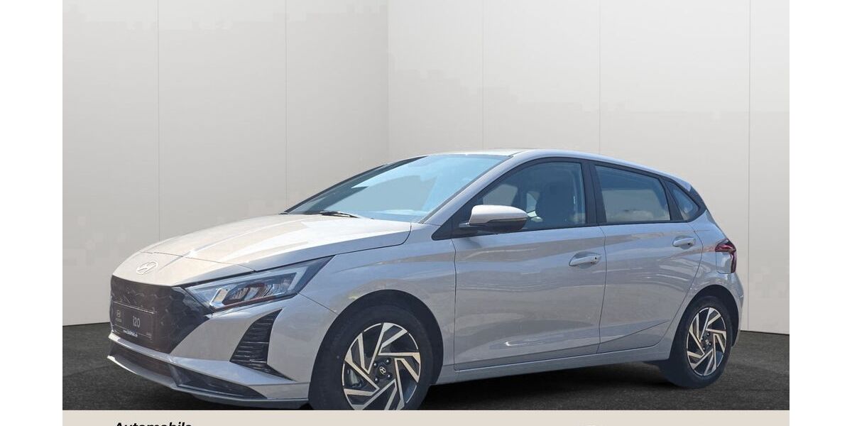 Hyundai i20 24.277 km 18.490 &euro; Herne 44653