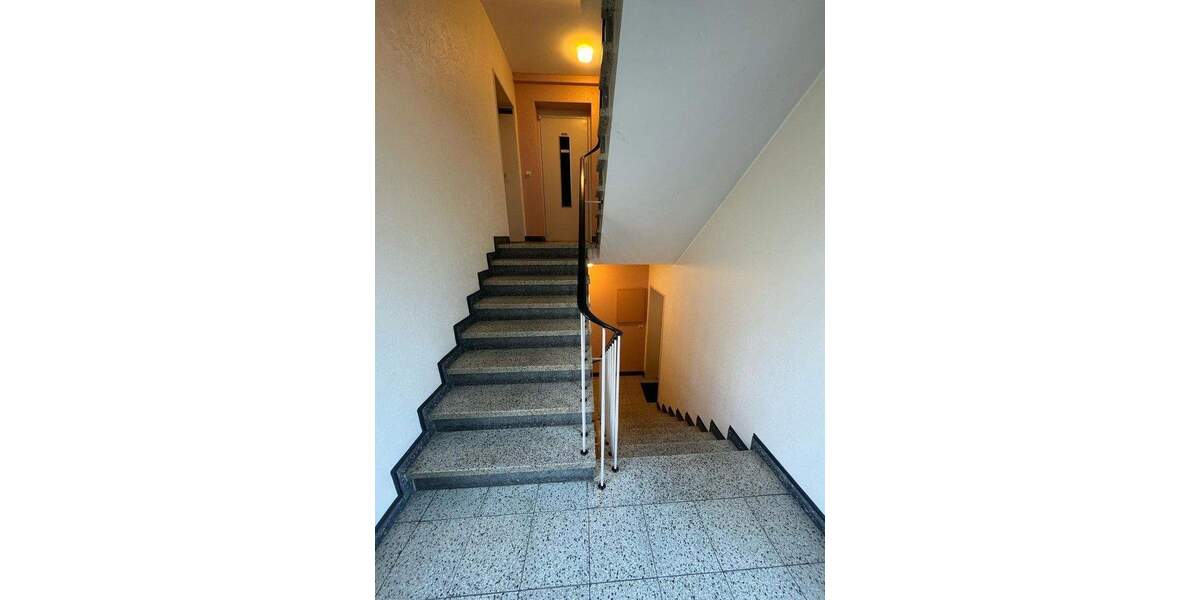 Etagenwohnung Wuppertal Barmen - 2 Zimmer, 64 m&sup2;, 560&euro; | Angebot:25870156