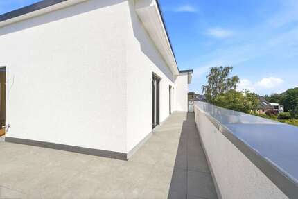 Wohnung Wuppertal Cronenberg - 2.5 Zimmer, 81 m&sup2;, 335.000&euro; | Angebot:26991710