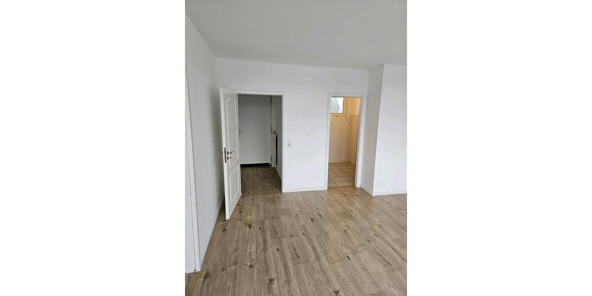Etagenwohnung Erkrath - 2 Zimmer, 45 m&sup2;, 850&euro; | Angebot:25100416