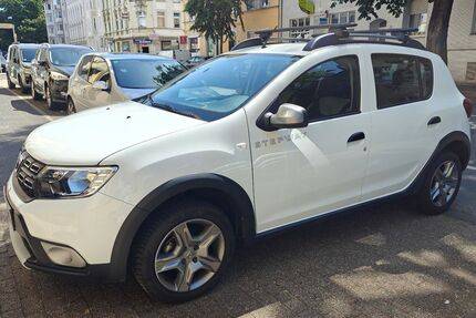 Dacia Sandero 30.500 km 8.000 &euro; Wuppertal 42389
