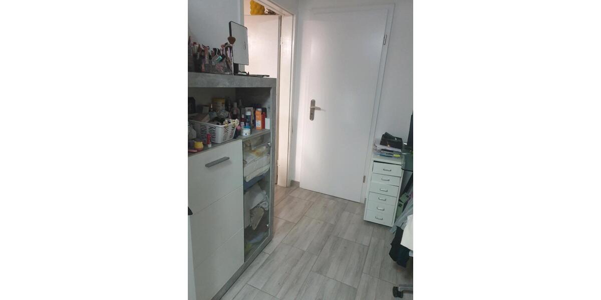 Dachgeschoßwohnung Hagen Hagen-Nord - 3 Zimmer, 60 m&sup2;, 500&euro; | Angebot:26582060