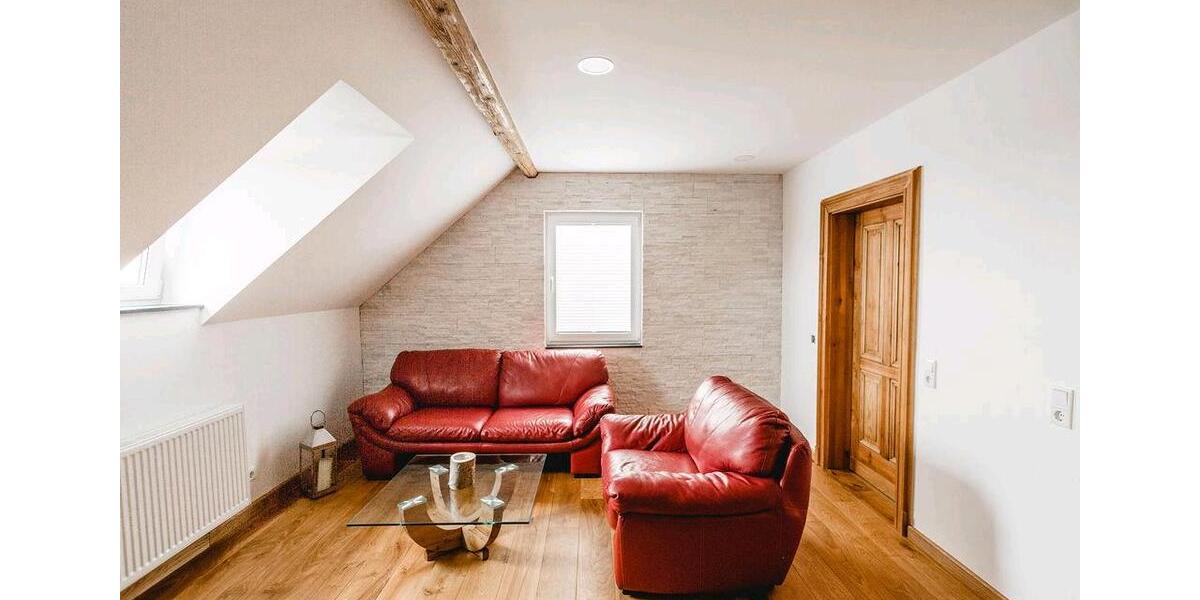 Dachgeschoßwohnung Remscheid Lüttringhausen - 2 Zimmer, 54 m&sup2;, 990&euro; | Angebot:25307115