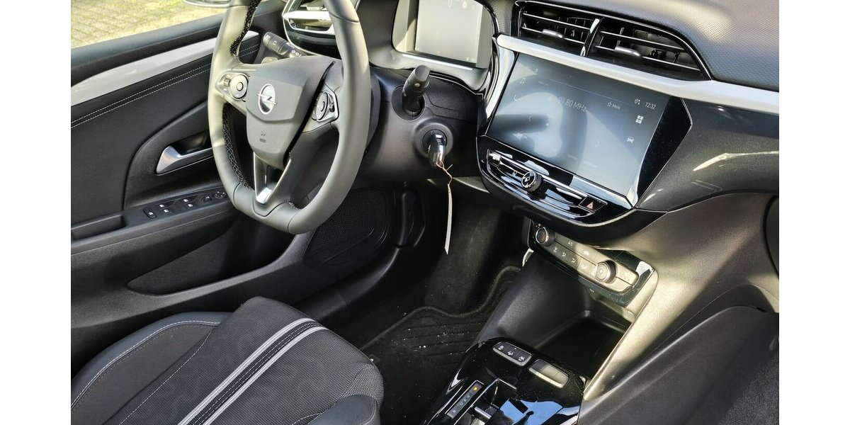 Opel Corsa GS Automatik|Winterpaket|ACC|Kamera 15.744 km 18.850 &euro; Wermelskirchen 42929