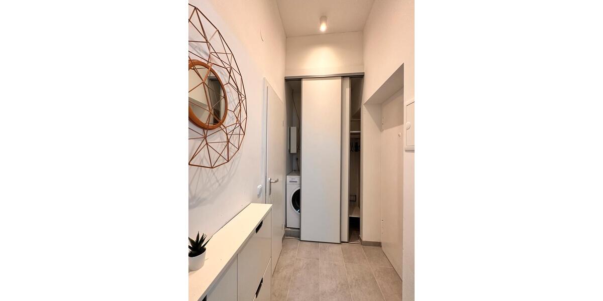 Etagenwohnung Düsseldorf Oberbilk - 2 Zimmer, 36 m&sup2;, 820&euro; | Angebot:26614532