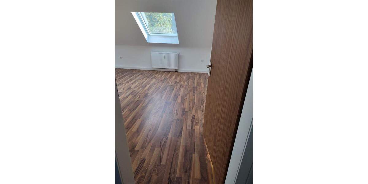 Etagenwohnung Gelsenkirchen Rotthausen - 3 Zimmer, 65 m&sup2;, 355&euro; | Angebot:25778715